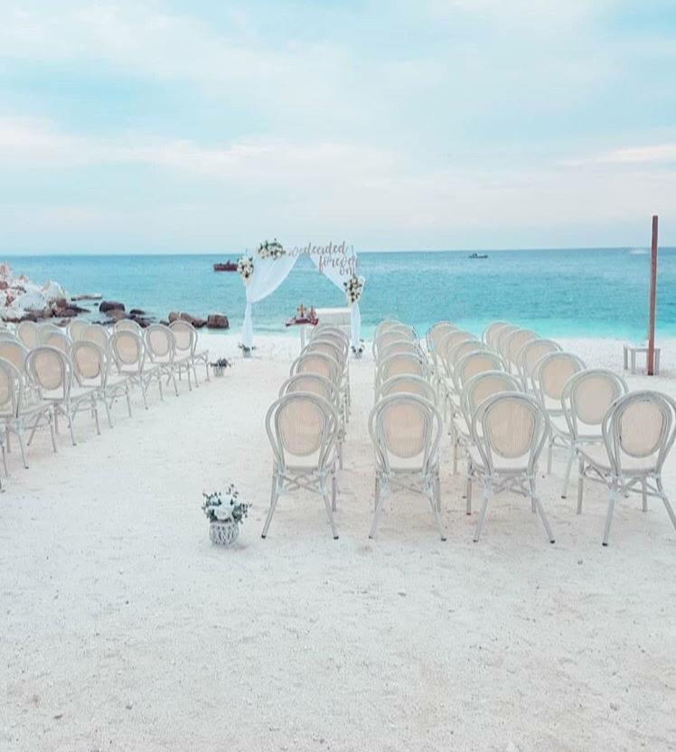 Beach wedding in Thassos