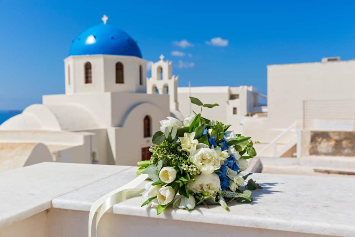 Traditional wedding themes – different types of weddings and the traditional greek ceremony