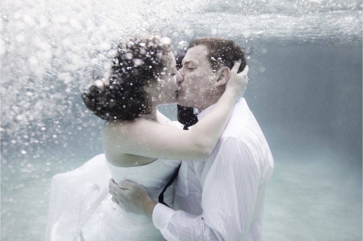 Weddo Agency - 2. Beautiful Weddings Underwater Wedding 1