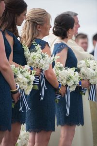 Nautical wedding ideas - invitations, dress code, foods and other aspects that make the difference in the final result - Nautical wedding. Bridesmaid